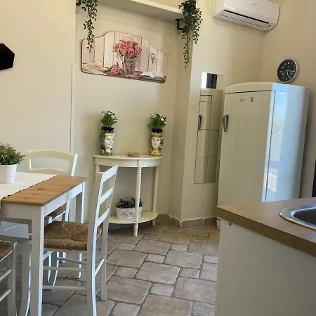 Case Barolo Ferienhaus